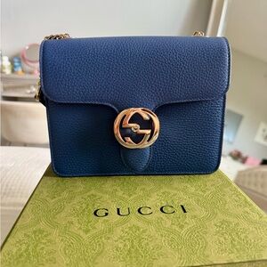 NEW Gucci Blue Leather Interlocking GG Crossbody Bag